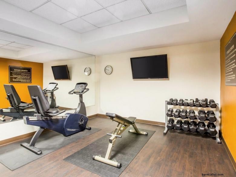 Country Inn & Suites by Radisson – Alpharetta, GA – Premium Comfort & Convenience