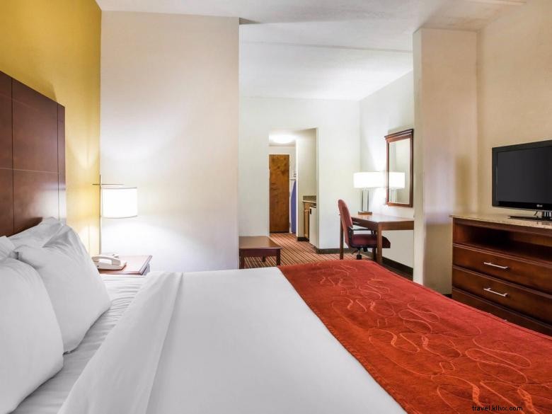 Country Inn & Suites by Radisson – Alpharetta, GA – Premium Comfort & Convenience