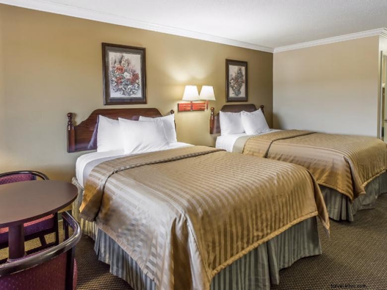 Econo Lodge Byron – Your Comfortable Stay in Warner Robins
