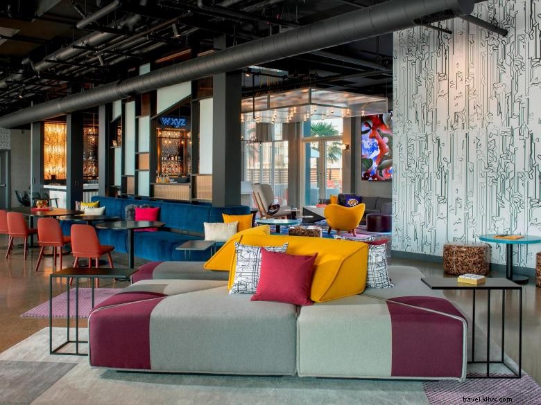 Aloft at the Battery, Atlanta – Modern Boutique Hotel with Rooftop Views