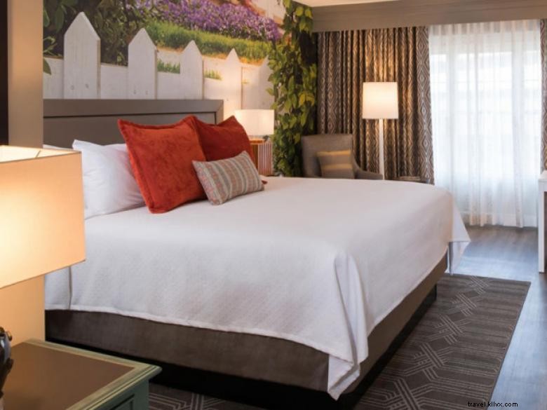 Hotel Indigo Atlanta-Vinings – Boutique Luxury Near Downtown