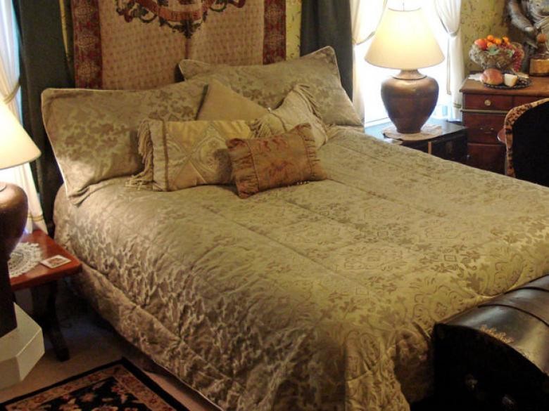 Goodbread House: Cozy Bed & Breakfast in Coastal Georgia’s St. Marys