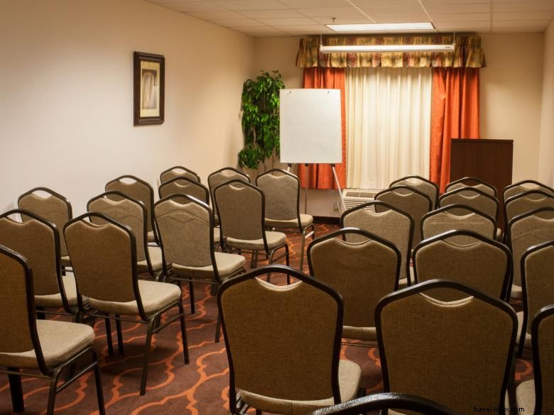 Comfort Suites – Premium Stay Near Gwinnett Medical Center