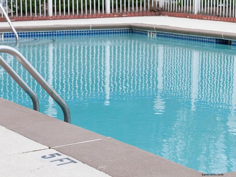 Fairfield Inn & Suites Atlanta Airport North – Stylish Comfort Near ATL Airport