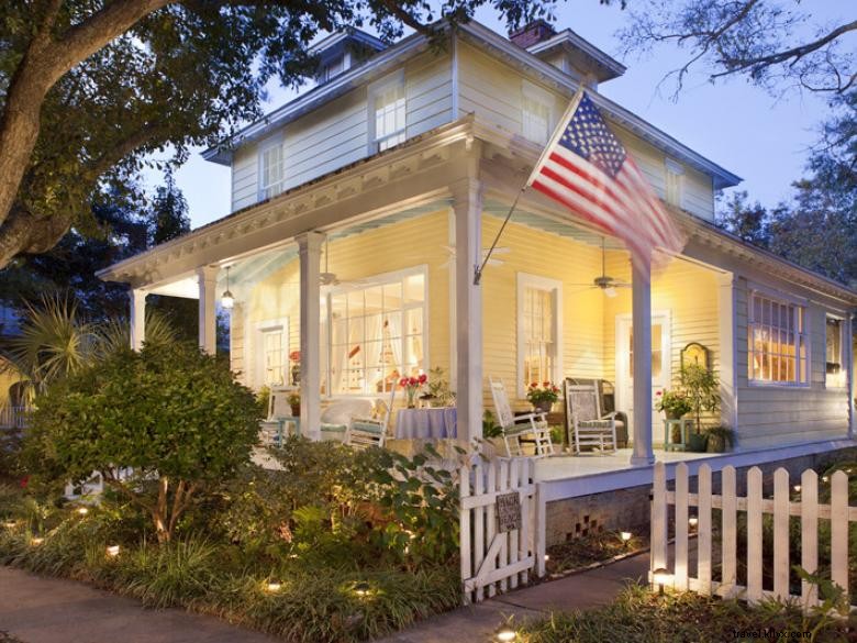 Lighthouse Inn – Oceanfront Bed & Breakfast on Tybee Island