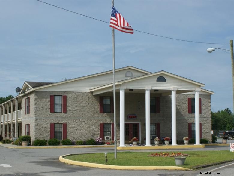 Reserve Your Stay at Patriot Inn – Secure Your Booking Today
