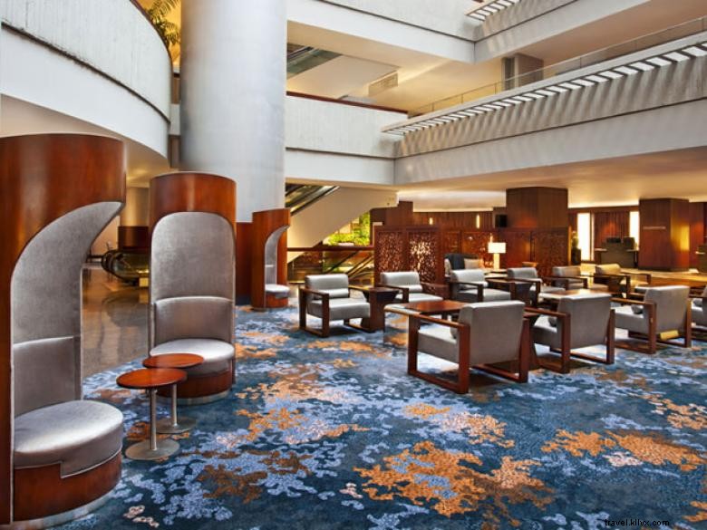 Westin Peachtree Plaza Atlanta – Luxury Hotel & Conference Center