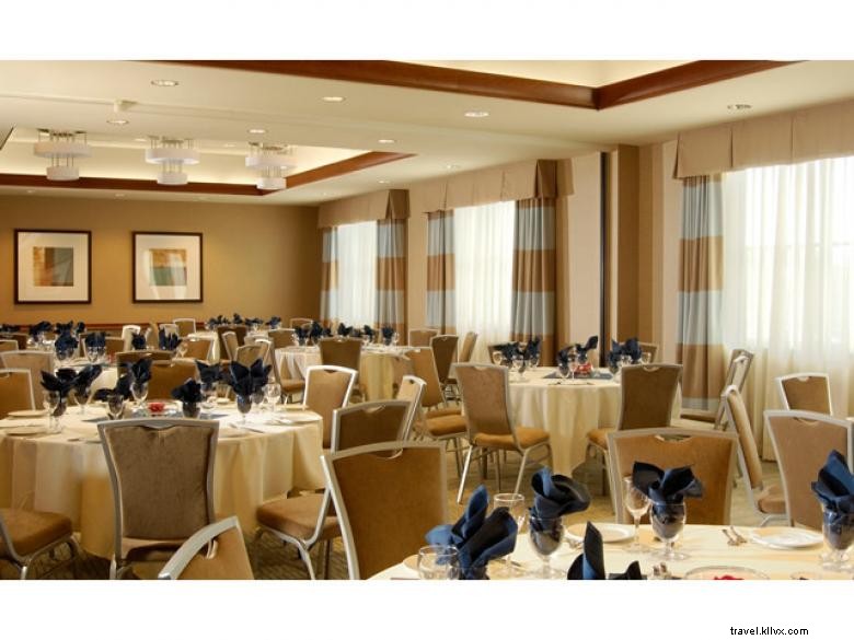 Hilton Garden Inn Atlanta South – Premium Comfort & Convenience