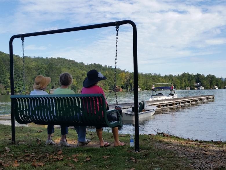 Explore Moccasin Creek State Park: Camping, Picnics & Scenic Lake Views