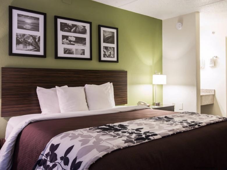 Sleep Inn Airport: Convenient Hotel Near Hartsfield‑Jackson International Airport