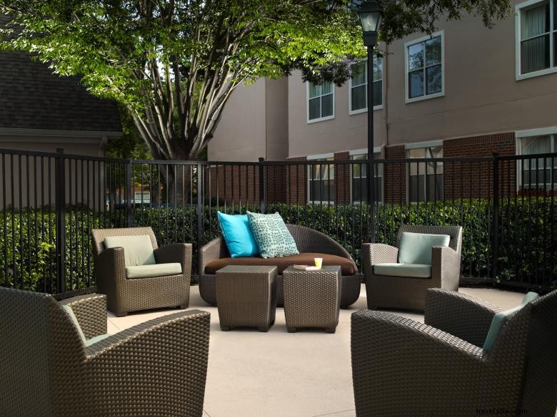 Residence Inn Atlanta Kennesaw/Town Center – Modern Suites & Full Amenities