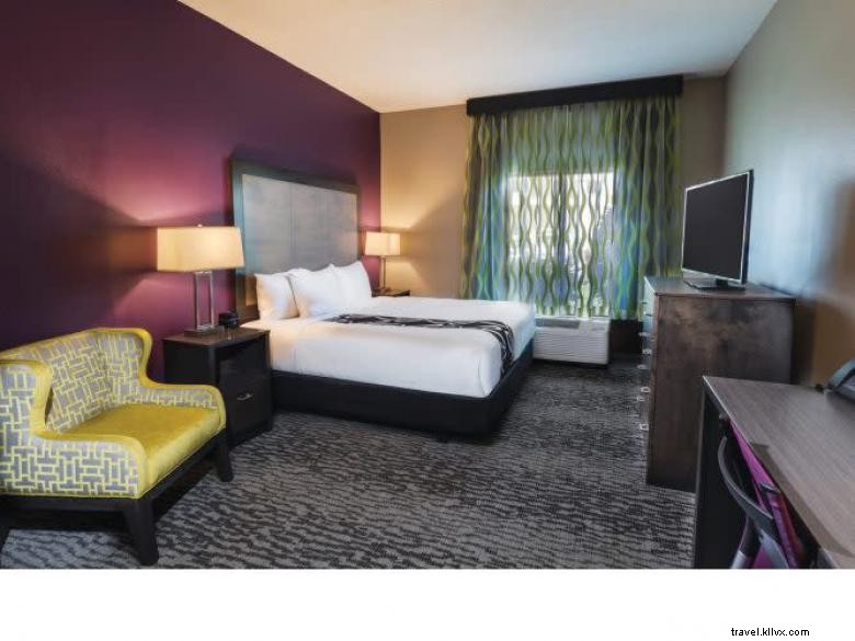 Comfortable & Convenient Stay at La Quinta Inn & Suites – Kennesaw, GA