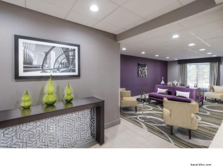 Comfortable & Convenient Stay at La Quinta Inn & Suites – Kennesaw, GA