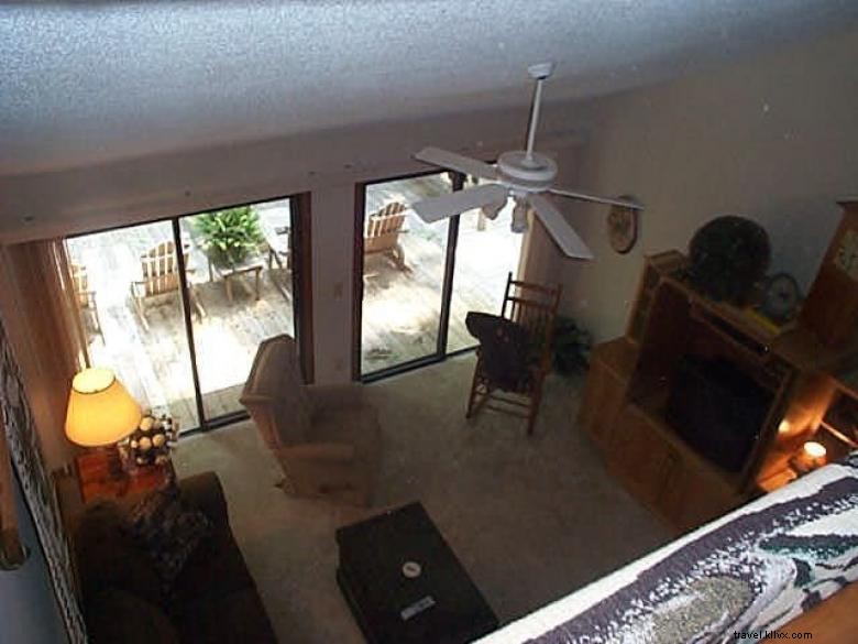 Luxury 3-Bedroom Cabin at Bear Ridge – Cozy Mountain Retreat