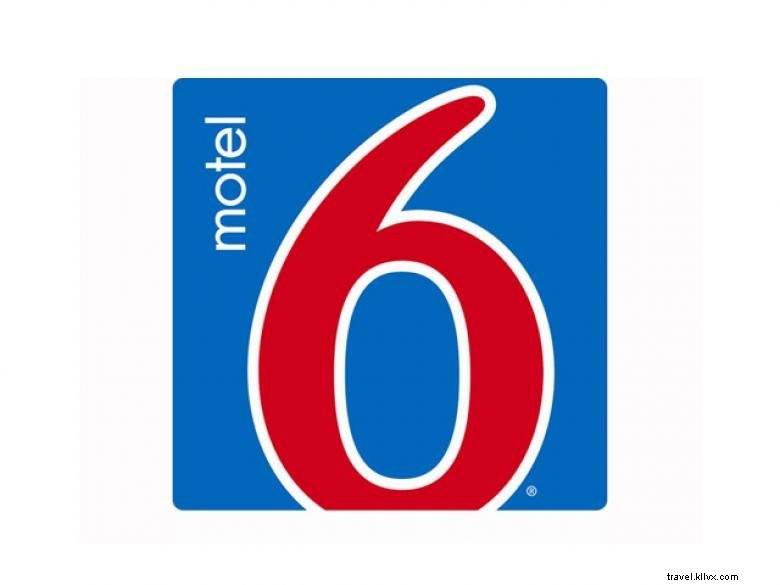 Motel 6 Brunswick South – Comfortable, Affordable Stay with Pool & Free Wi‑Fi