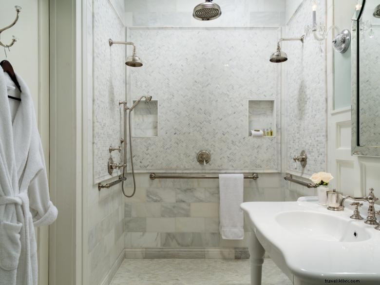 Twelve Oaks Bed & Breakfast: Historic Comfort in Covington, GA