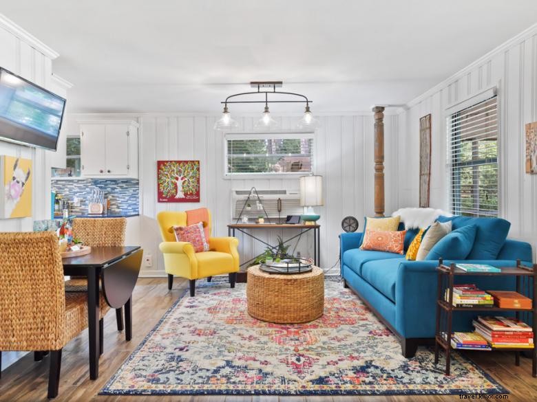 Decatur Alpaca Cottage: A Cozy Retreat for Alpaca Lovers