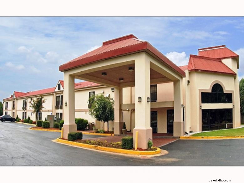 Motel 6 Suwanee – Convenient Stay Near Gwinnett Center & Mall of Georgia