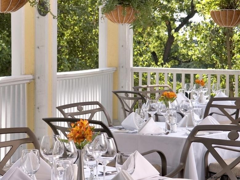 The Partridge Inn Augusta – Luxury Stay in Downtown, Curio Collection by Hilton