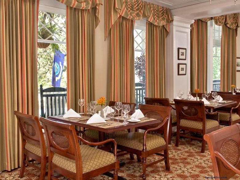 The Partridge Inn Augusta – Luxury Stay in Downtown, Curio Collection by Hilton