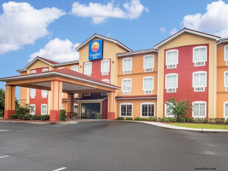 Comfort Inn Blackshear – Comfortable Rooms & Great Service
