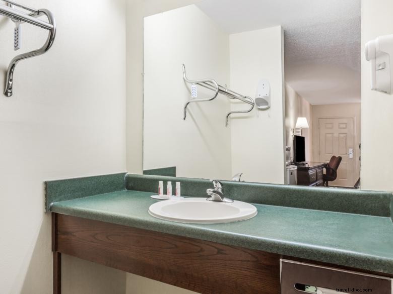 Days Inn by Wyndham Royston – Comfortable Stay, Affordable Rates & Convenient Location