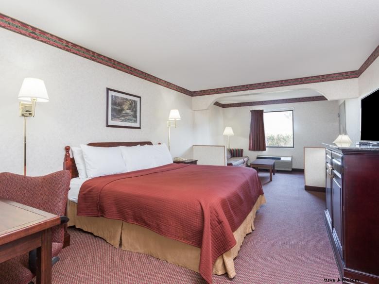 Days Inn by Wyndham Royston – Comfortable Stay, Affordable Rates & Convenient Location