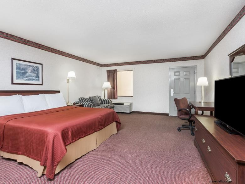 Days Inn by Wyndham Royston – Comfortable Stay, Affordable Rates & Convenient Location