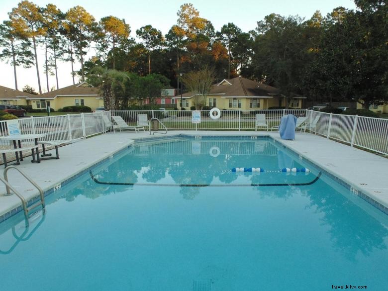 Mariner Suites Kingsland – Elegant Coastal Retreat in Georgia