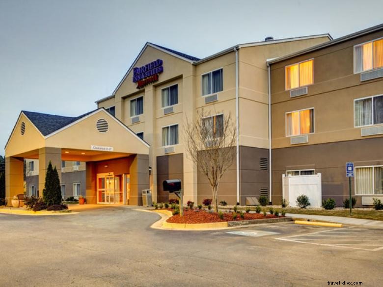 Fairfield Inn & Suites – Atlanta Suwanee | Comfortable & Convenient Stay
