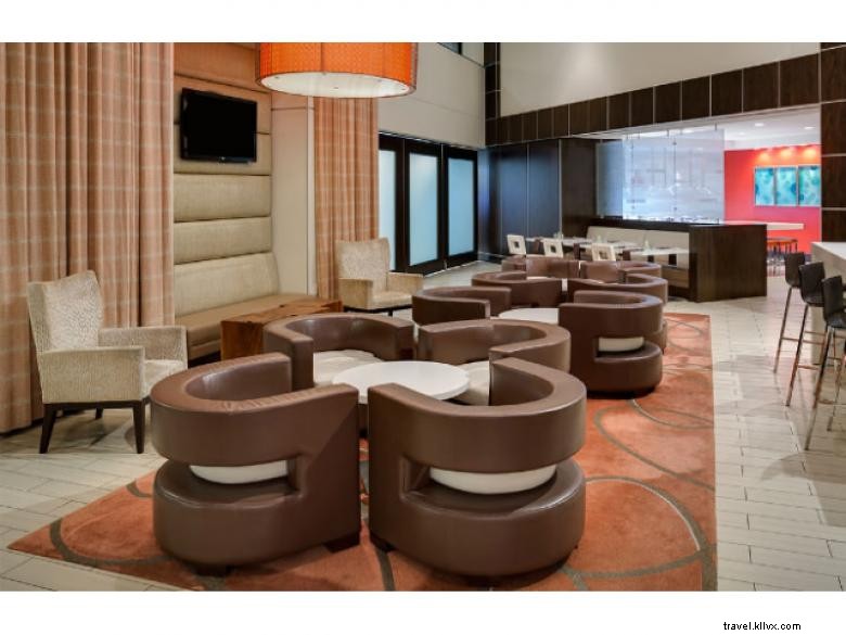 Hyatt Regency Suites Atlanta Northwest – Luxury Comfort & Convenient Location