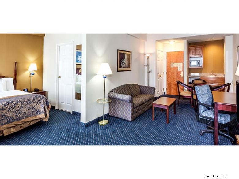 Wingate by Wyndham Austell – Convenient Comfort Near Six Flags Atlanta