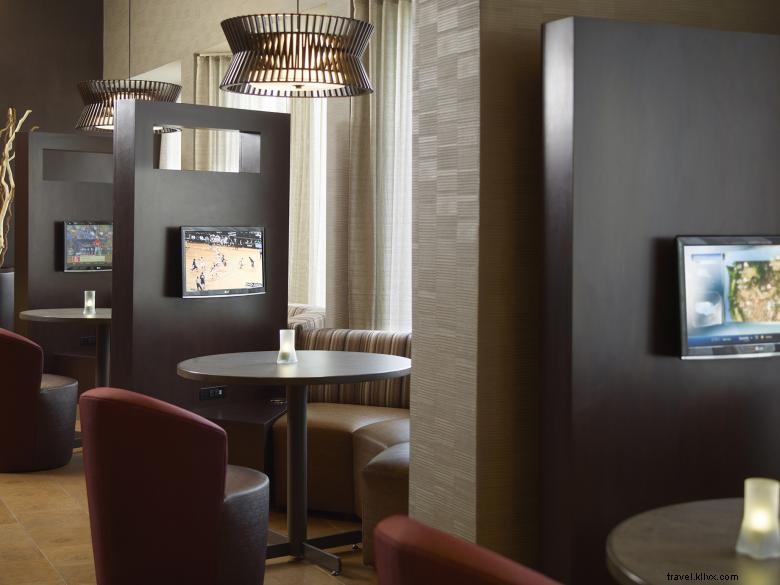 Courtyard Atlanta Midtown – Premium Stay Near Georgia Tech