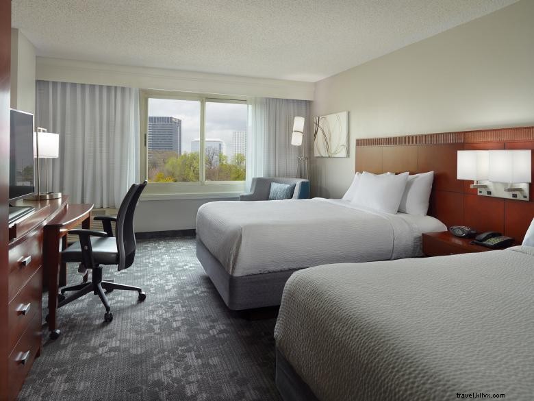 Courtyard Atlanta Midtown – Premium Stay Near Georgia Tech