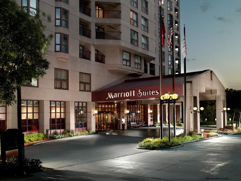 Atlanta Marriott Suites Midtown – Luxury Comfort in the Heart of Downtown