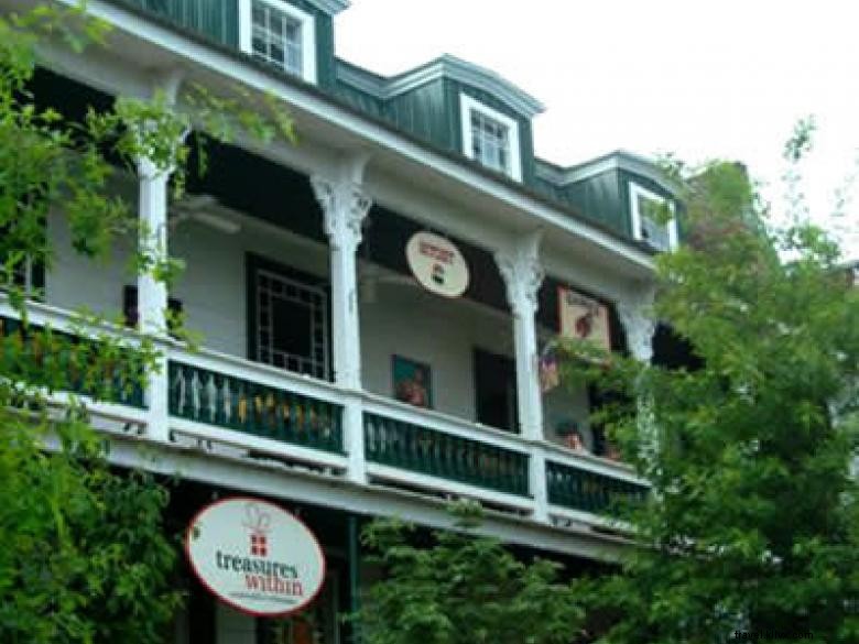 Historic Hall House Hotel – A Charming 1881 Retreat in Dahlonega, Georgia