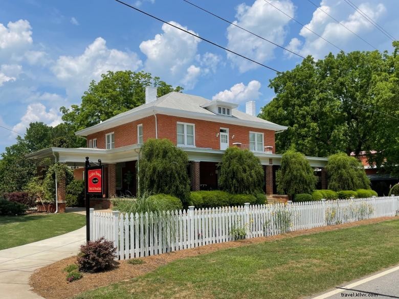 Gillen House Luxury Bed & Breakfast – Elegant Comfort & Warm Hospitality