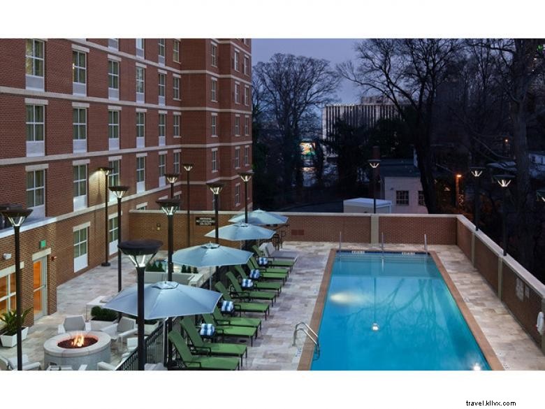 Hilton Garden Inn Atlanta Midtown – Modern Comfort in the Heart of Downtown