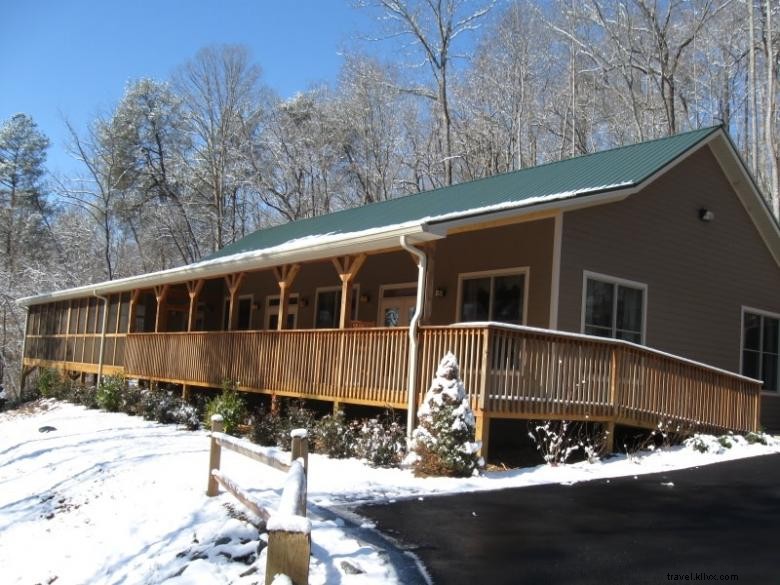 Sautee Mountain Retreat: Ultimate Appalachian Getaway