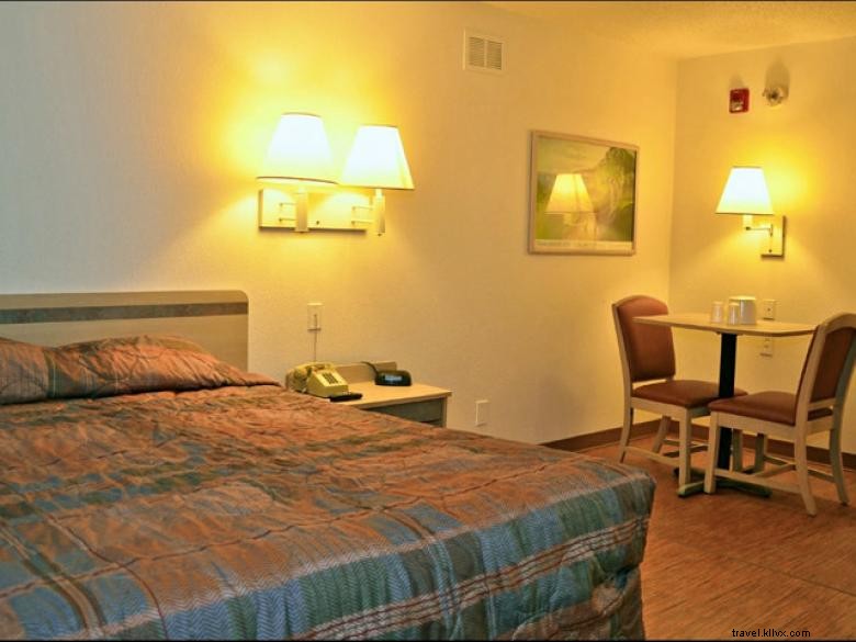 Studio 6 Atlanta – Luxury Real Estate in Marietta