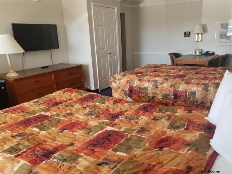 Experience Comfort & Convenience at Horizon Inn & Suites Norcross