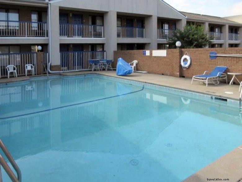 Red Roof Inn Perry – Comfortable, Affordable Stay Near Downtown