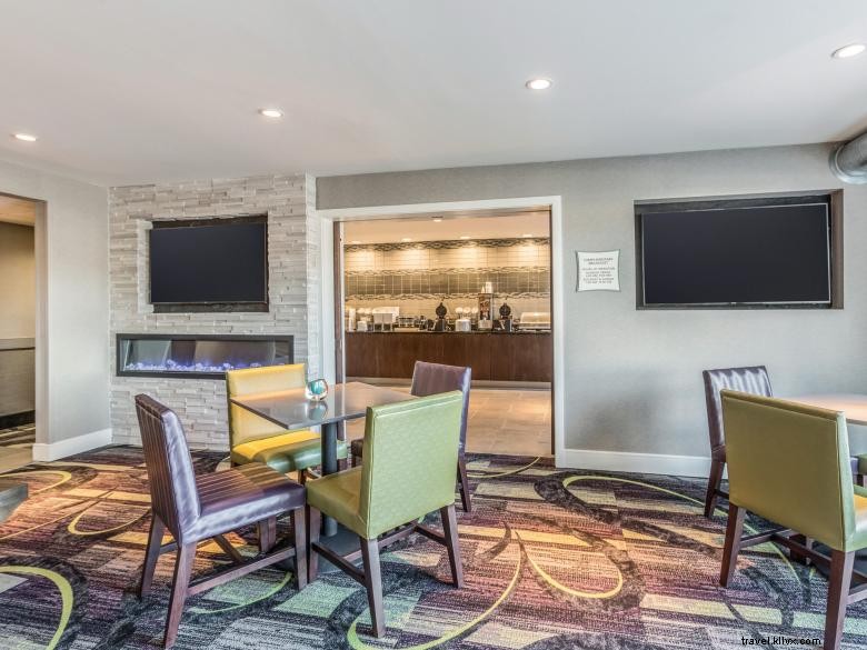 Stay at La Quinta Inn Atlanta Midtown – Premium Comfort in Buckhead