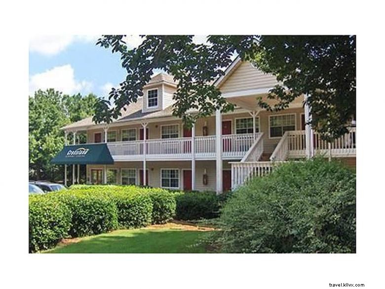 HomeTowne Studios – Premium Accommodations in Atlanta & Lawrenceville