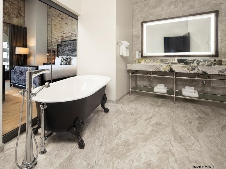 JW Marriott Savannah Plant Riverside District – Luxury Hotel & Conference Center