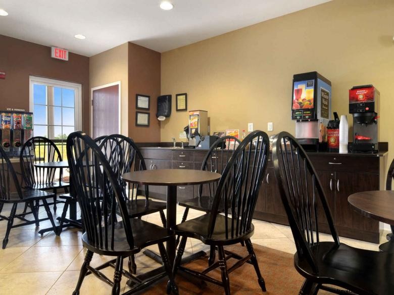 Microtel Inn & Suites by Wyndham Perry – Comfortable & Convenient Stay