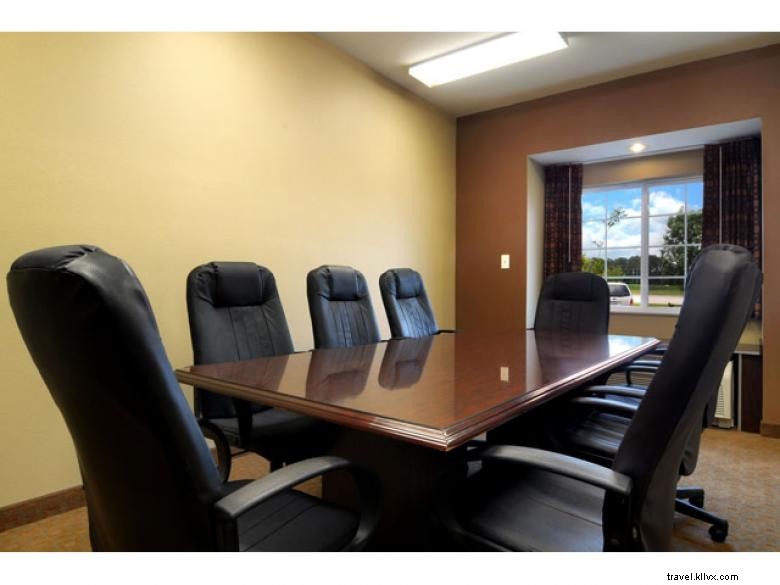 Microtel Inn & Suites by Wyndham Perry – Comfortable & Convenient Stay