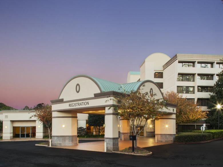 DoubleTree by Hilton Hotel Atlanta – Marietta: Luxury & Comfort in the Heart of the City