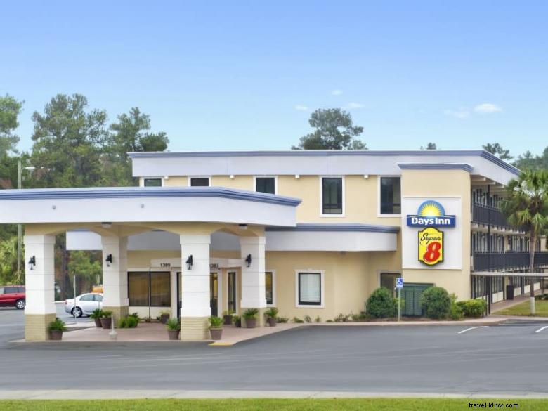 Days Inn by Wyndham Valdosta – Convenient, Comfortable Stay Near Valdosta Mall