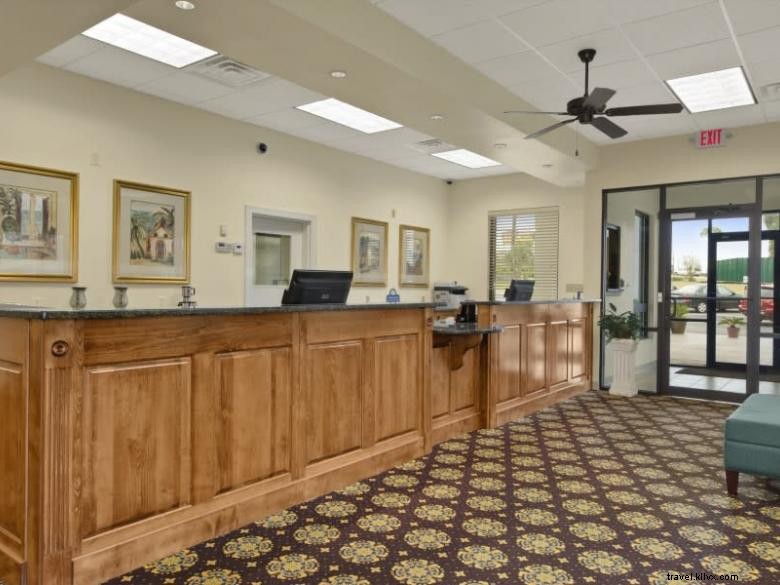 Days Inn by Wyndham Valdosta – Convenient, Comfortable Stay Near Valdosta Mall